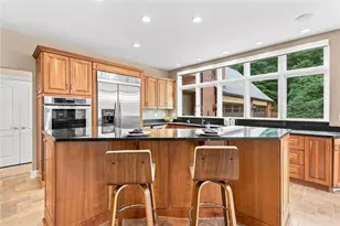 104 Thornbrook Dr, Penn Township, PA 16002 - Photo 11