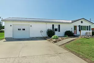 611 W Gibson Ave, Connellsville, PA 15425 - Photo 1