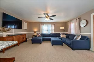 2301 Lambeth Dr, Pittsburgh, PA 15241 - Photo 5