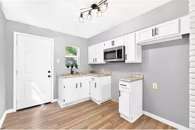 912 Benwood Ave, McKees Rocks, PA 15136 - Photo 11