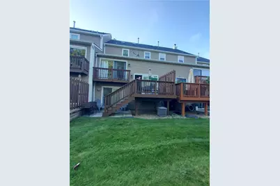 2635 Hunters Point Dr, Pittsburgh, PA 15090 - Photo 27