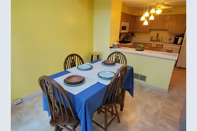 2635 Hunters Point Dr, Pittsburgh, PA 15090 - Photo 9