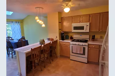 2635 Hunters Point Dr, Pittsburgh, PA 15090 - Photo 7