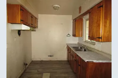 2115 Laketon Rd, Pittsburgh, PA 15221 - Photo 11