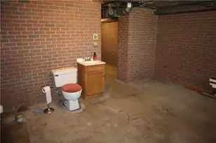 308 College Ave, Mt Pleasant Boro, PA 15666 - Photo 19