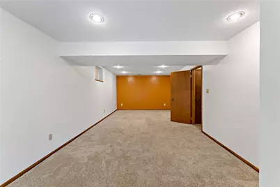 5162 Lantern Hill Dr, Pittsburgh, PA 15236 - Photo 27