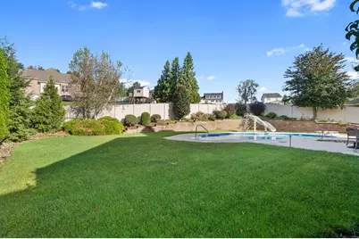 339 Kathy Dr, Rostraver, PA 15012 - Photo 49