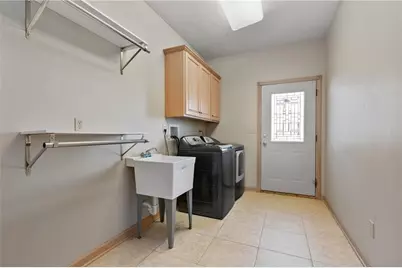 339 Kathy Dr, Rostraver, PA 15012 - Photo 17