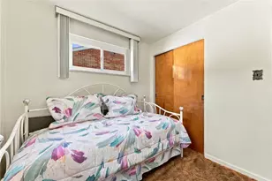 5244 Siesta Dr, Pittsburgh, PA 15236 - Photo 17