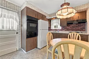 5244 Siesta Dr, Pittsburgh, PA 15236 - Photo 9