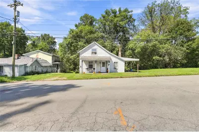 416 Snyder St, Connellsville, PA 15425 - Photo 11