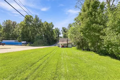 416 Snyder St, Connellsville, PA 15425 - Photo 3