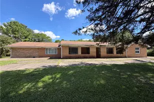 3406 Wilmington Rd, Neshannock Township, PA 16105 - Photo 3