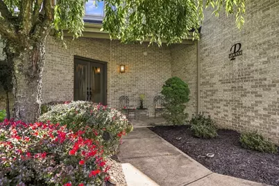 106 Sandlewood Dr, Cecil, PA 15057 - Photo 3