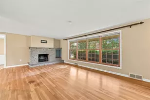 8589 Peters, Cranberry Township, PA 16066 - Photo 7