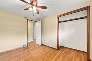 8589 Peters, Cranberry Township, PA 16066 - Photo 17