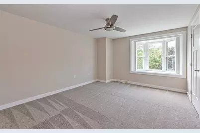 10022 Oakridge Dr, Pittsburgh, PA 15090 - Photo 23