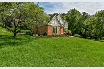 10022 Oakridge Dr, Pittsburgh, PA 15090 - Photo 29