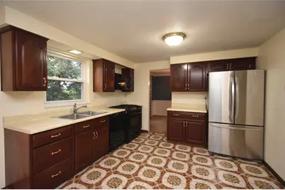 1007 Willow Glen Drive, Bethel Park, PA 15102 - Photo 7