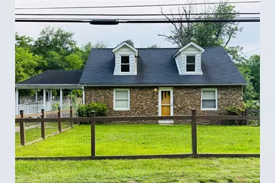 813 New Geneva Rd, Springhill Township, PA 15474 - Photo 1
