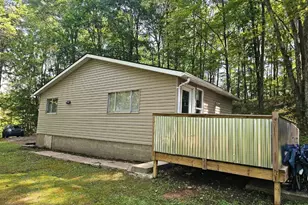1088 Burns Rd, Irwin Township, PA 16374 - Photo 29