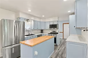 3825 Morefield Rd, Hermitage, PA 16148 - Photo 9