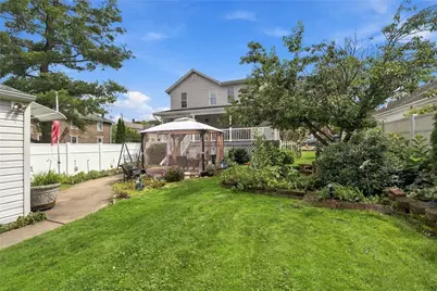 305 E 3rd St, Derry Boro, PA 15627 - Photo 23
