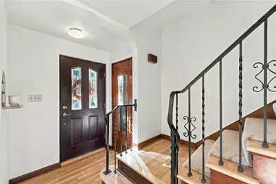 111 9th Ave, Ross Twp, PA 15229 - Photo 9