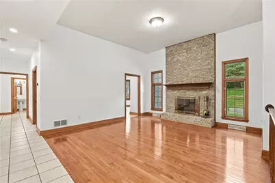 700 Jane Ave, Pittsburgh, PA 15209 - Photo 13