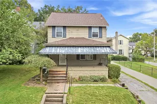 266 Jefferson Ave, Sharon, PA 16146 - Photo 1