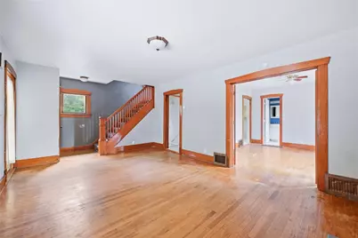266 Jefferson Ave, Sharon, PA 16146 - Photo 5