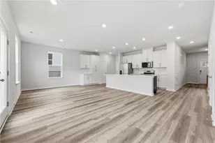 1007 Darcy Dr, Middlesex Township, PA 16059 - Photo 5