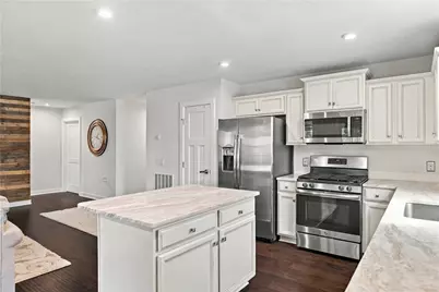 305 Brandi Lynn Ln, Forward Township, PA 16033 - Photo 11