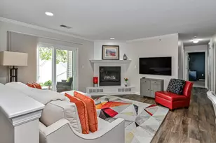 2101 Lenox Oval, Ross Twp, PA 15237 - Photo 3