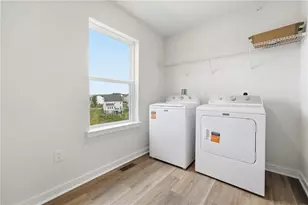 1003 Darcy Dr, Middlesex Township, PA 16059 - Photo 25