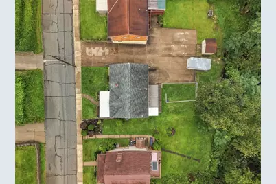 321 E Garden Rd, Pittsburgh, PA 15227 - Photo 29