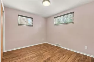 321 E Garden Rd, Pittsburgh, PA 15227 - Photo 15