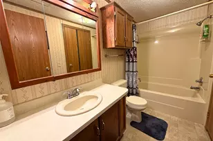 1551 Lee Ln, Grove City Boro, PA 16127 - Photo 13