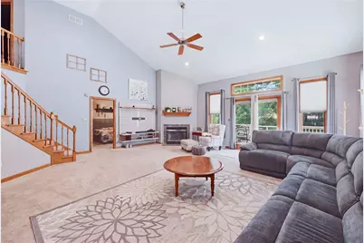 651 Chesapeake Ct, Hermitage, PA 16148 - Photo 11
