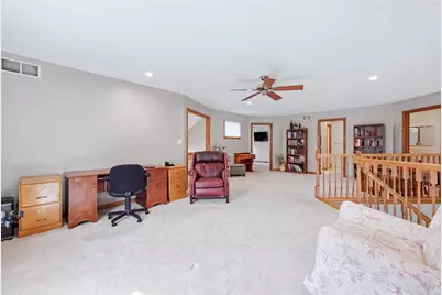 651 Chesapeake Ct, Hermitage, PA 16148 - Photo 21