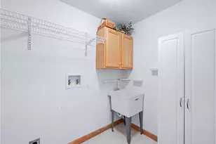 651 Chesapeake Ct, Hermitage, PA 16148 - Photo 13