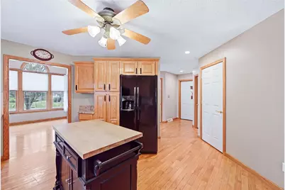 651 Chesapeake Ct, Hermitage, PA 16148 - Photo 7