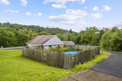 1277 Old William Penn Hwy, New Alexandria, PA 15670 - Photo 21