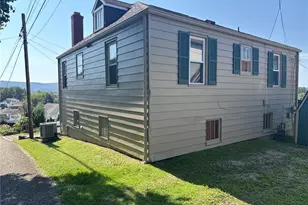 1710 Raymond Ave, Latrobe, PA 15650 - Photo 27