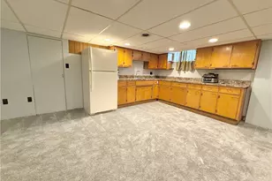 25 W Elizabeth St, Neshannock Township, PA 16105 - Photo 25