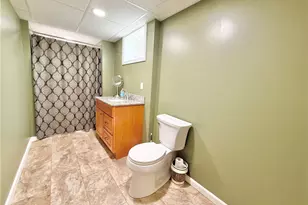 25 W Elizabeth St, Neshannock Township, PA 16105 - Photo 19