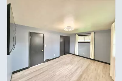 25 W Elizabeth St, Neshannock Township, PA 16105 - Photo 15