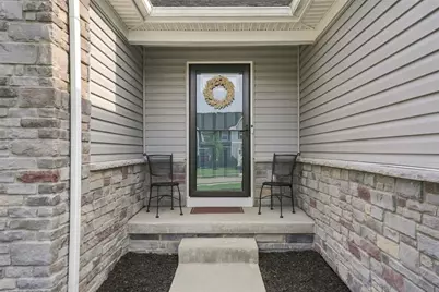 213 Smith, Chippewa Township, PA 15010 - Photo 3