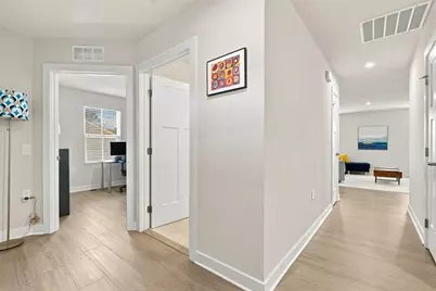 213 Smith, Chippewa Township, PA 15010 - Photo 5