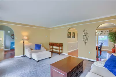 412 Commodore Drive, North Fayette, PA 15057 - Photo 5